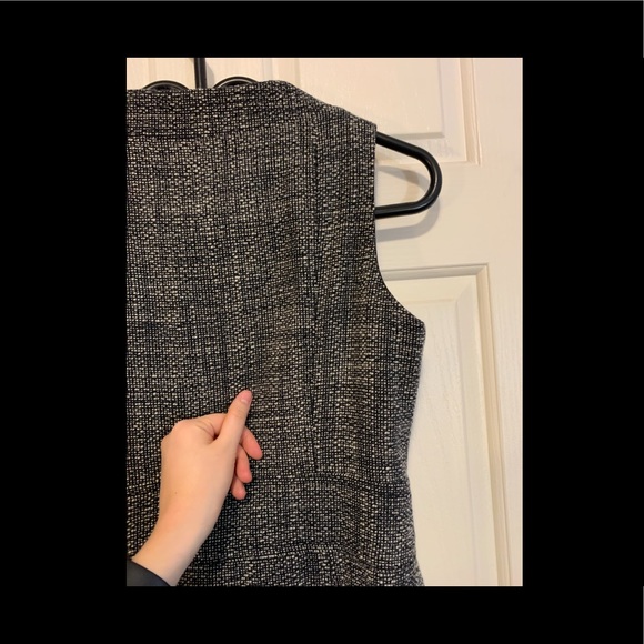 Club Monaco: Business Formal Dress - Picture 5 of 5